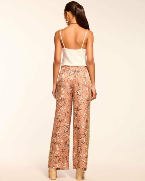 Rivetandhide.shop57eaac4554 4