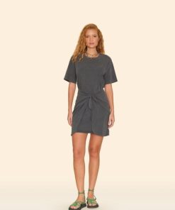 Rivetandhide.shop105a802ab9 1