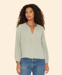 Rivetandhide.shop572404f845 1