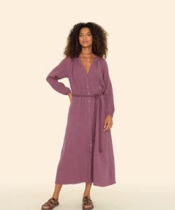 Rivetandhide.shop5a52c9f47a 1