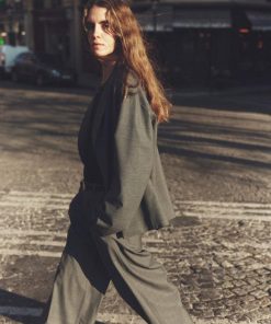 Rivetandhide.shopa737feb2c3 4