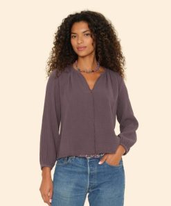 Rivetandhide.shope84ef4a534 1