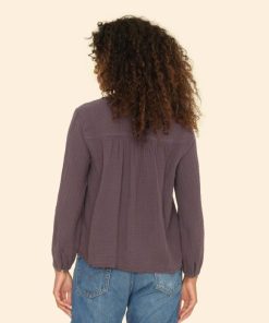 Rivetandhide.shope84ef4a534 2